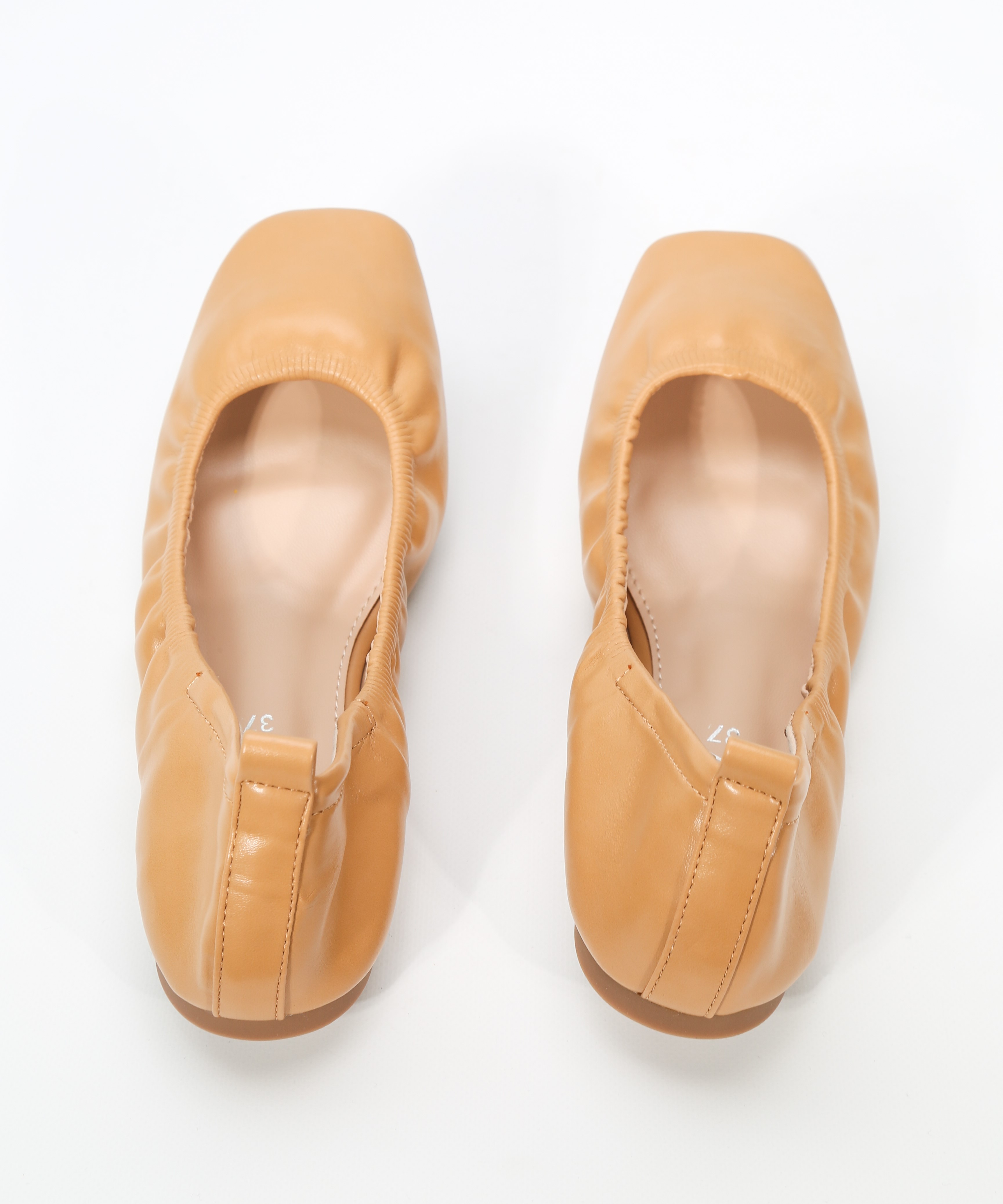 Sabrinas franzidas image number null